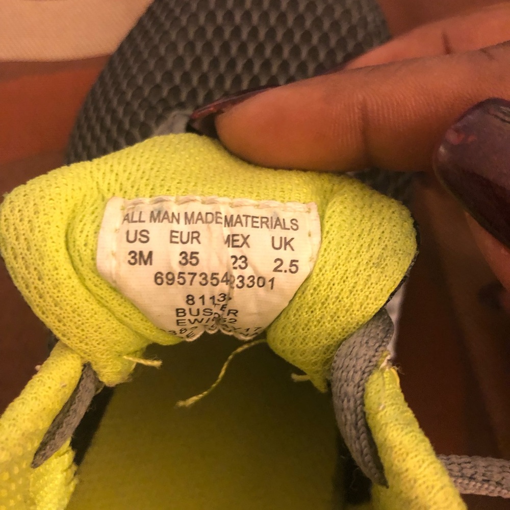 Little boys Tennis shoes